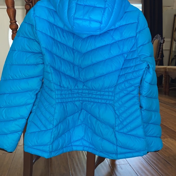 Calvin Klein jacket - Picture 9 of 15